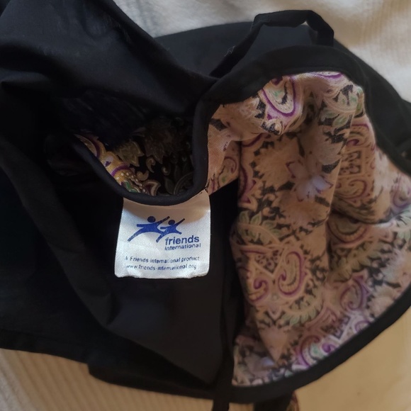 Hand Made Shoulder / Crossbody Bag from Cambodia - Picture 8 of 9